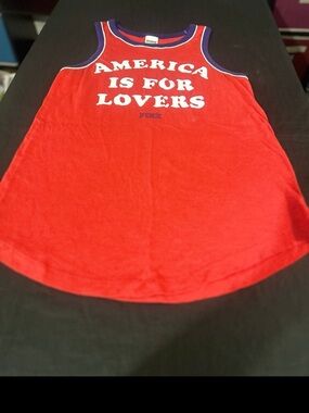PINK Victoria's Secret Kids' Red 'America Is For Lovers' Tank Top